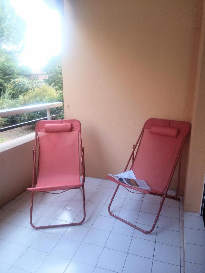 Frejus Plage, Appartement entier , piscine,parking,plage à 200m Exterior foto